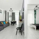 Nowoczesny Przy Rzece W Szczecinie Z Widokiem I Parkingiem By Renters アパート *